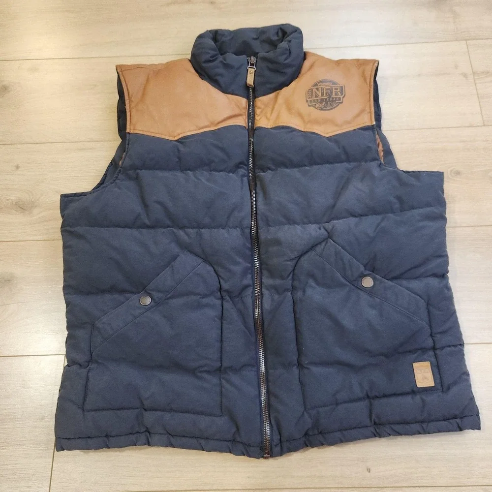 Wrangler 2014 NFR Contestant Vest Mens XL Blue Quilted Puffer Western Rodeo